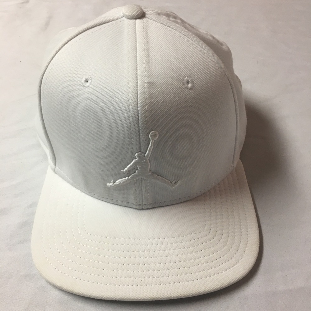 Jordan Jumpman Flat Cap Hat White USED